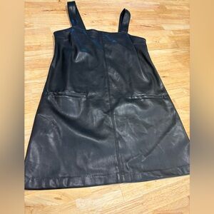 Abercrombie & Fitch Black vegan leather shift dress | Abercrombie pinafore dress